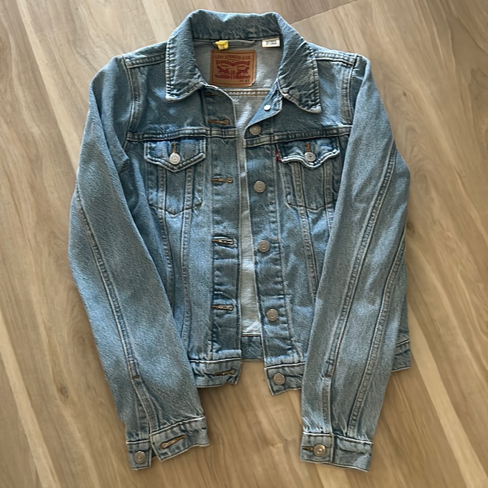 Classic Levi’s denim jacket